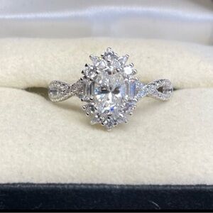 Beautiful 1.20CT Certified White Oval Moissanite Diamond Ring 925 Size 9